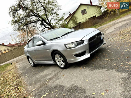Мицубиси Лансер 2008 в Харькове на Automoto.ua Серый Мицубиси Лансер, объемом двигателя 2 л и пробегом 225 тыс. км за 6890 $, фото 1 на Automoto.ua