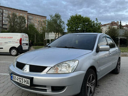 Міцубісі Lancer 2008 у Тернополі на Automoto.ua Сірий Міцубісі Lancer, об'ємом двигуна 1.58 л та пробігом 238 тис. км за 4185 $, фото 1 на Automoto.ua