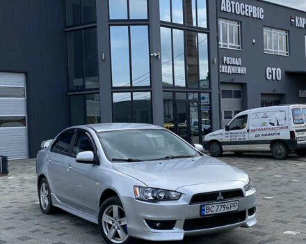 Сірий Міцубісі Lancer, об'ємом двигуна 1.5 л та пробігом 300 тис. км за 5000 $, фото 1 на Automoto.ua