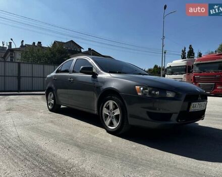 Сірий Міцубісі Lancer, об'ємом двигуна 1.5 л та пробігом 250 тис. км за 5500 $, фото 1 на Automoto.ua