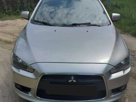 Міцубісі Lancer 2011 у Києві на Automoto.ua Сірий Міцубісі Lancer, об'ємом двигуна 1.8 л та пробігом 223 тис. км за 7000 $, фото 1 на Automoto.ua