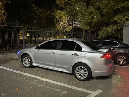 Мицубиси Лансер 2013 в Чернигове на Automoto.ua Серый Мицубиси Лансер, объемом двигателя 2 л и пробегом 155 тыс. км за 7500 $, фото 1 на Automoto.ua