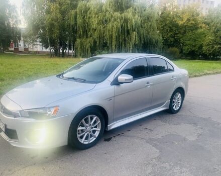 Серый Мицубиси Лансер, объемом двигателя 2 л и пробегом 180 тыс. км за 9500 $, фото 1 на Automoto.ua