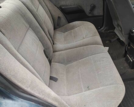 Синий Мицубиси Лансер, объемом двигателя 1.8 л и пробегом 263 тыс. км за 1600 $, фото 5 на Automoto.ua