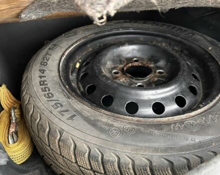 Синий Мицубиси Лансер, объемом двигателя 1.8 л и пробегом 245 тыс. км за 3200 $, фото 11 на Automoto.ua