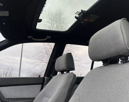 Синий Мицубиси Лансер, объемом двигателя 1.8 л и пробегом 245 тыс. км за 3200 $, фото 4 на Automoto.ua