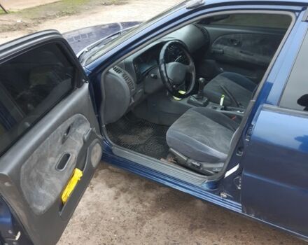 Синий Мицубиси Лансер, объемом двигателя 0 л и пробегом 240 тыс. км за 2300 $, фото 6 на Automoto.ua