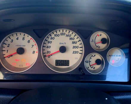 Синій Міцубісі Lancer, об'ємом двигуна 1.6 л та пробігом 239 тис. км за 3800 $, фото 6 на Automoto.ua