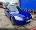Синий Мицубиси Лансер, объемом двигателя 1.3 л и пробегом 260 тыс. км за 4000 $, фото 1 на Automoto.ua