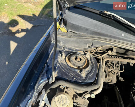 Синій Міцубісі Lancer, об'ємом двигуна 1.58 л та пробігом 269 тис. км за 3350 $, фото 26 на Automoto.ua