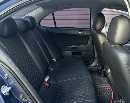 Синий Мицубиси Лансер, объемом двигателя 1.97 л и пробегом 260 тыс. км за 6000 $, фото 5 на Automoto.ua