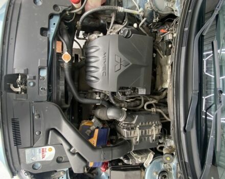 Синий Мицубиси Лансер, объемом двигателя 1.5 л и пробегом 261 тыс. км за 5500 $, фото 7 на Automoto.ua