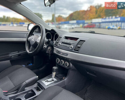 Міцубісі Lancer 2008 у Києві на Automoto.ua Синій Міцубісі Lancer, об'ємом двигуна 2 л та пробігом 265 тис. км за 6250 $, фото 13 на Automoto.ua