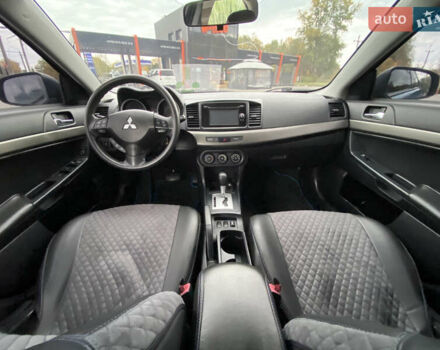 Синий Мицубиси Лансер, объемом двигателя 2.36 л и пробегом 218 тыс. км за 9999 $, фото 18 на Automoto.ua