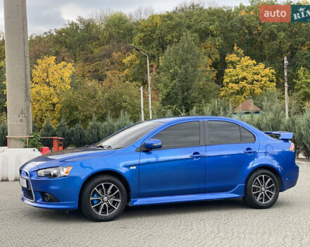 Синий Мицубиси Лансер, объемом двигателя 2.36 л и пробегом 218 тыс. км за 9999 $, фото 6 на Automoto.ua