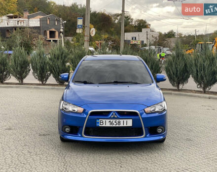 Синий Мицубиси Лансер, объемом двигателя 2.36 л и пробегом 218 тыс. км за 9999 $, фото 1 на Automoto.ua