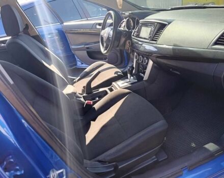 Синий Мицубиси Лансер, объемом двигателя 2 л и пробегом 130 тыс. км за 7800 $, фото 10 на Automoto.ua