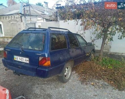 Синий Мицубиси Лансер, объемом двигателя 0 л и пробегом 322 тыс. км за 650 $, фото 1 на Automoto.ua