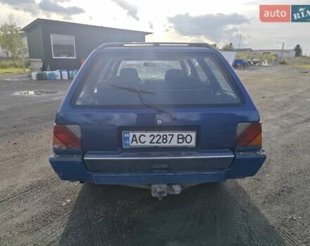 Міцубісі Lancer 1989 у Радехове на Automoto.ua Синій Міцубісі Lancer, об'ємом двигуна 1.5 л та пробігом 300 тис. км за 1000 $, фото 5 на Automoto.ua
