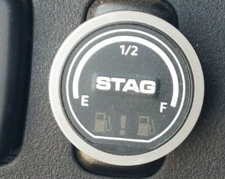 Синий Мицубиси Лансер, объемом двигателя 2.4 л и пробегом 185 тыс. км за 7300 $, фото 5 на Automoto.ua