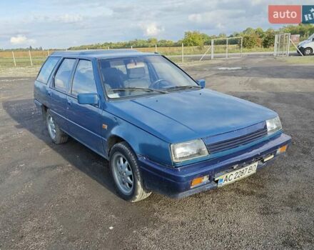 Міцубісі Lancer 1989 у Радехове на Automoto.ua Синій Міцубісі Lancer, об'ємом двигуна 1.5 л та пробігом 300 тис. км за 1000 $, фото 1 на Automoto.ua