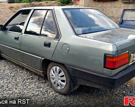 Мицубиси Лансер 1985 в Чечельнике на Automoto.ua Зеленый Мицубиси Лансер, объемом двигателя 1.5 л и пробегом 265 тыс. км за 600 $, фото 2 на Automoto.ua