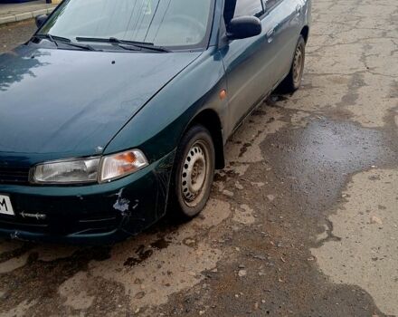 Мицубиси Лансер 1996 в Николаеве на Automoto.ua Зеленый Мицубиси Лансер, объемом двигателя 1.3 л и пробегом 100 тыс. км за 2000 $, фото 1 на Automoto.ua