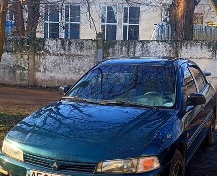 Зелений Міцубісі Lancer, об'ємом двигуна 1.3 л та пробігом 299 тис. км за 2250 $, фото 5 на Automoto.ua