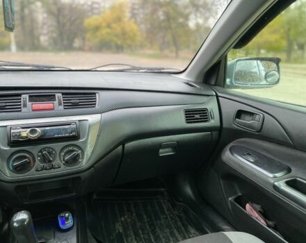 Зелений Міцубісі Lancer, об'ємом двигуна 1.6 л та пробігом 100 тис. км за 3700 $, фото 7 на Automoto.ua