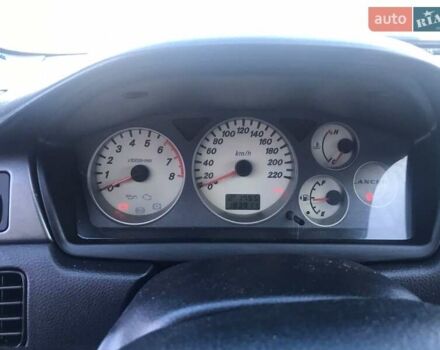 Зеленый Мицубиси Лансер, объемом двигателя 1.6 л и пробегом 184 тыс. км за 2000 $, фото 4 на Automoto.ua