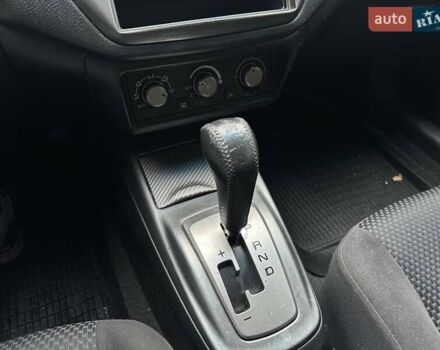 Зелений Міцубісі Lancer, об'ємом двигуна 1.58 л та пробігом 208 тис. км за 3990 $, фото 24 на Automoto.ua