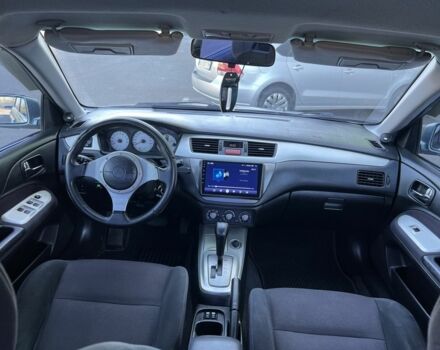 Мицубиси Лансер 2007 в Кривом Роге на Automoto.ua Зеленый Мицубиси Лансер, объемом двигателя 2 л и пробегом 205 тыс. км за 5499 $, фото 9 на Automoto.ua