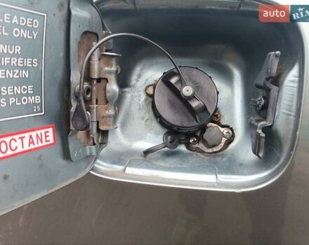 Зелений Міцубісі Lancer, об'ємом двигуна 1.6 л та пробігом 219 тис. км за 4700 $, фото 9 на Automoto.ua