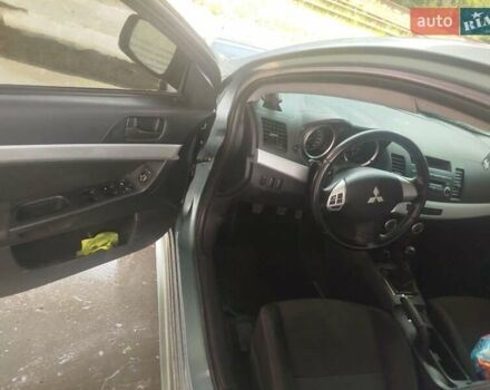 Зелений Міцубісі Lancer, об'ємом двигуна 1.5 л та пробігом 289 тис. км за 5700 $, фото 6 на Automoto.ua