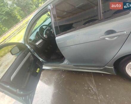 Зелений Міцубісі Lancer, об'ємом двигуна 1.5 л та пробігом 289 тис. км за 5700 $, фото 9 на Automoto.ua