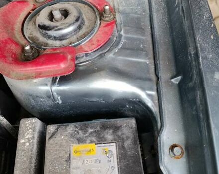 Зелений Міцубісі Lancer, об'ємом двигуна 2 л та пробігом 238 тис. км за 2999 $, фото 7 на Automoto.ua