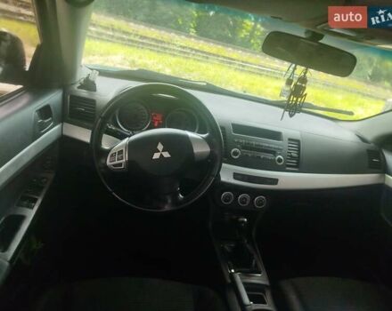 Зелений Міцубісі Lancer, об'ємом двигуна 1.5 л та пробігом 289 тис. км за 5700 $, фото 5 на Automoto.ua