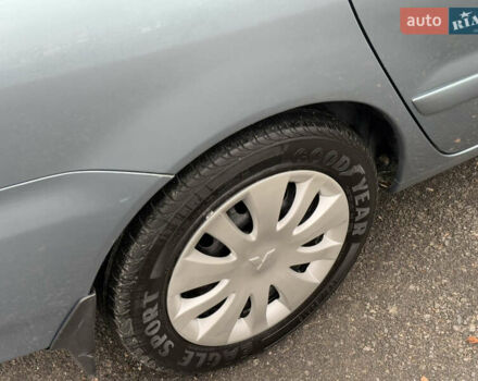 Зеленый Мицубиси Лансер, объемом двигателя 1.6 л и пробегом 214 тыс. км за 4150 $, фото 12 на Automoto.ua