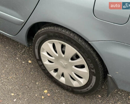 Зеленый Мицубиси Лансер, объемом двигателя 1.6 л и пробегом 214 тыс. км за 4150 $, фото 11 на Automoto.ua