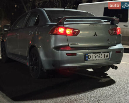 Зеленый Мицубиси Лансер, объемом двигателя 1.5 л и пробегом 260 тыс. км за 3750 $, фото 3 на Automoto.ua
