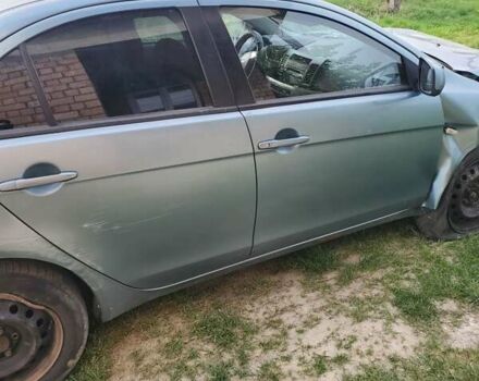 Зелений Міцубісі Lancer, об'ємом двигуна 1.5 л та пробігом 250 тис. км за 3000 $, фото 3 на Automoto.ua