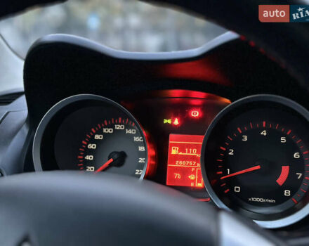 Зеленый Мицубиси Лансер, объемом двигателя 1.5 л и пробегом 260 тыс. км за 3850 $, фото 14 на Automoto.ua