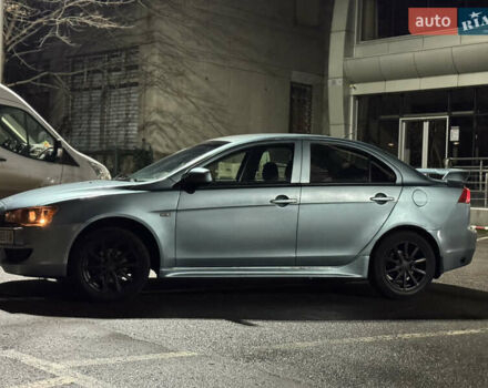 Зеленый Мицубиси Лансер, объемом двигателя 1.5 л и пробегом 260 тыс. км за 3750 $, фото 5 на Automoto.ua