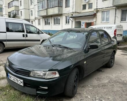 Зелений Міцубісі Lancer, об'ємом двигуна 1.3 л та пробігом 333 тис. км за 1650 $, фото 1 на Automoto.ua
