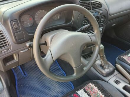 Мицубиси Лансер 1996 в Фастове на Automoto.ua Зеленый Мицубиси Лансер, объемом двигателя 1.3 л и пробегом 500 тыс. км за 1800 $, фото 1 на Automoto.ua