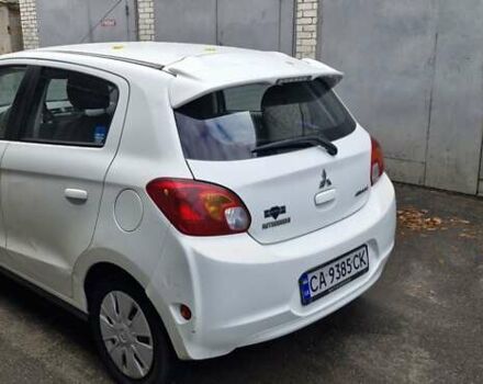 Білий Міцубісі Міраж, об'ємом двигуна 1.2 л та пробігом 177 тис. км за 5500 $, фото 2 на Automoto.ua