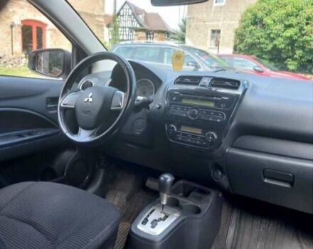 Белый Мицубиси Мираж, объемом двигателя 1.19 л и пробегом 148 тыс. км за 6550 $, фото 9 на Automoto.ua