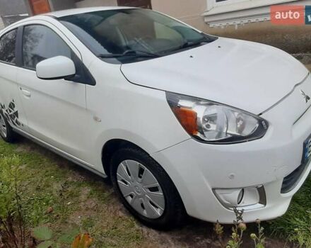 Белый Мицубиси Мираж, объемом двигателя 1.19 л и пробегом 148 тыс. км за 6550 $, фото 3 на Automoto.ua