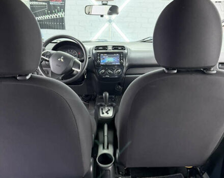 Белый Мицубиси Мираж, объемом двигателя 1.2 л и пробегом 81 тыс. км за 8200 $, фото 12 на Automoto.ua