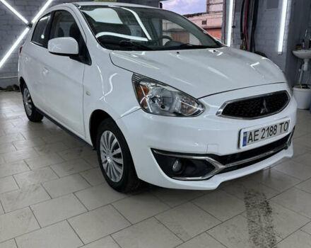 Белый Мицубиси Мираж, объемом двигателя 1.2 л и пробегом 81 тыс. км за 8200 $, фото 4 на Automoto.ua